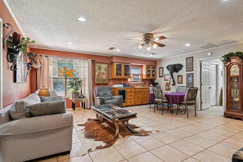 Legg Parker - Residential