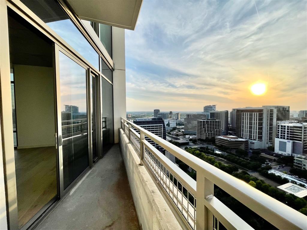 Arts District PPTIES MASTER CONDO - Residential Lease