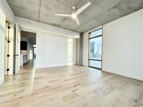 Tiny photo for 1801 N Pearl Street #3012, Dallas, TX 75201 (MLS # 21029156)