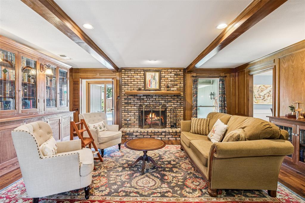 2819 Staffordshire Drive