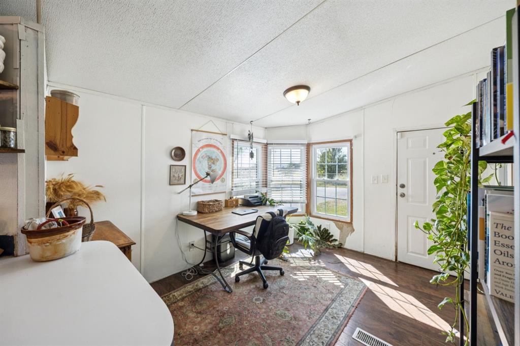 Pp Barnes Abs 25 - Residential