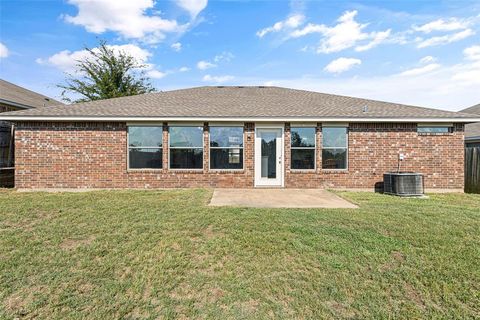 A home in Lindale