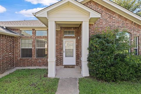 A home in Lindale