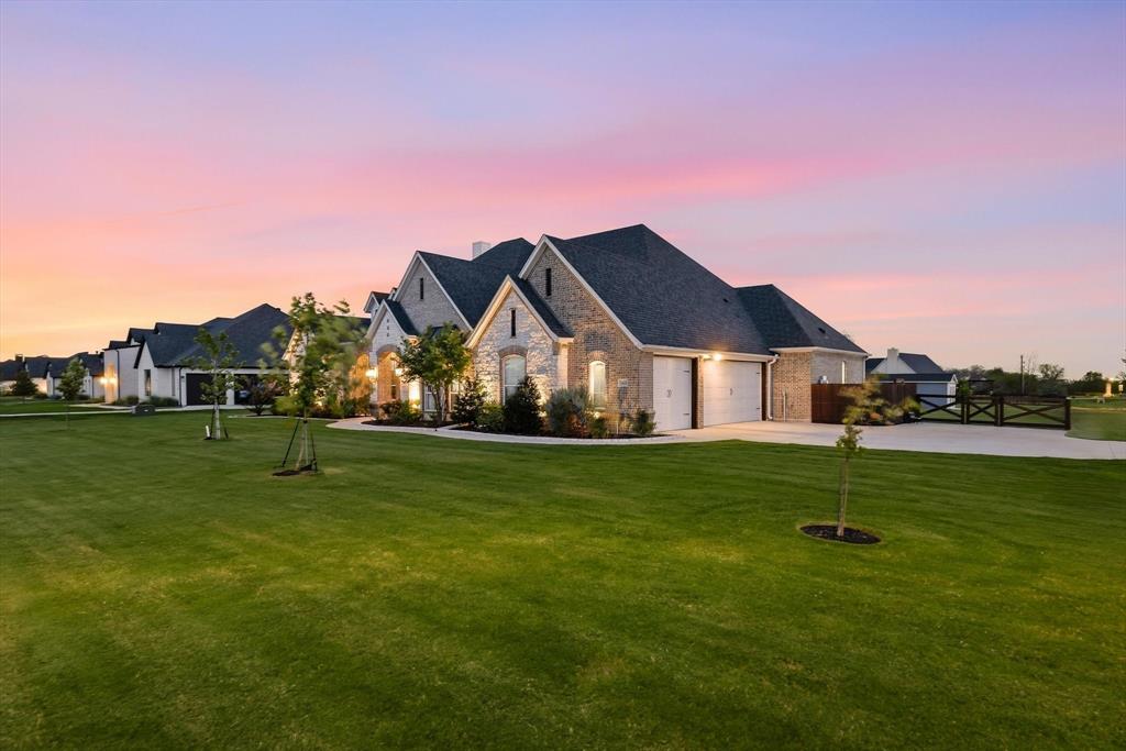 3424 Stardust Lane