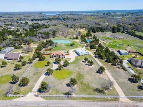 1752 County Road 1450 Bonham TX 75418