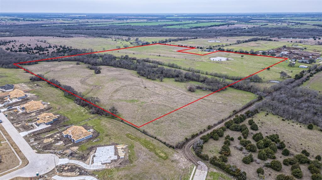 1689 County Road 2116