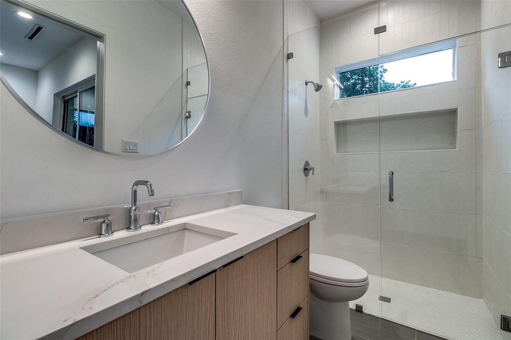 Luis Loeza Addition - Residential Lease