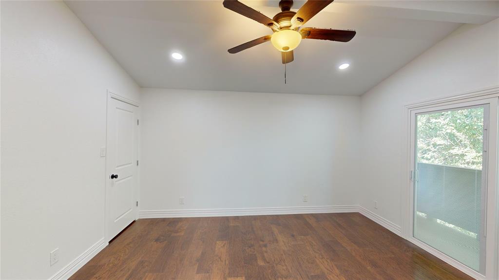 Parkwood Creek Condos - Residential