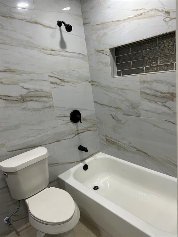 Parkwood Creek Condos - Residential