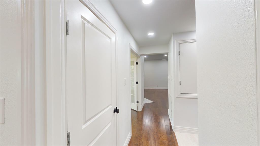 Parkwood Creek Condos - Residential