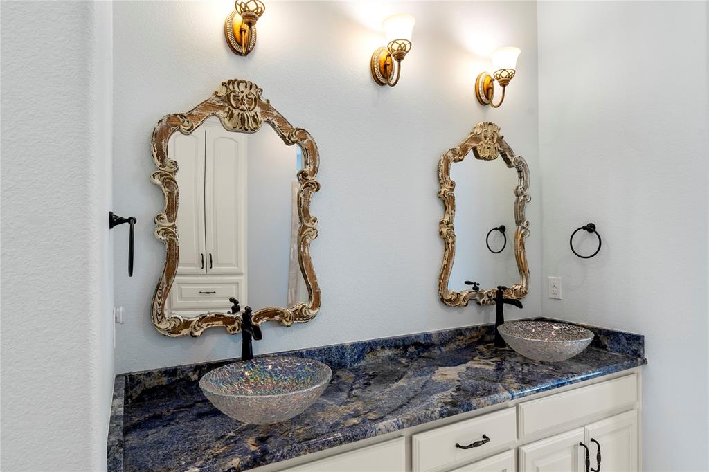 Pinnacle Club - Residential