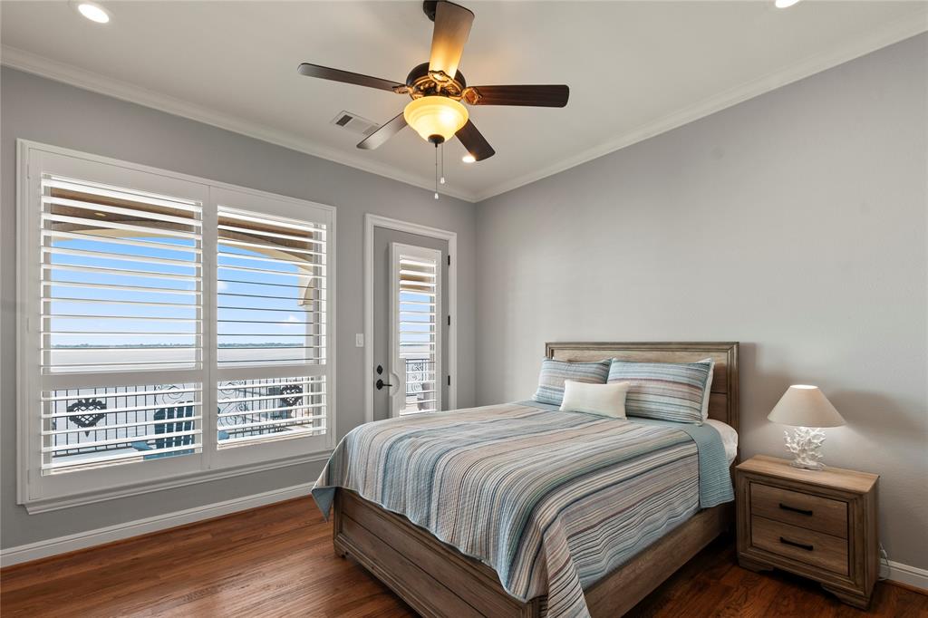 Pinnacle Club - Residential