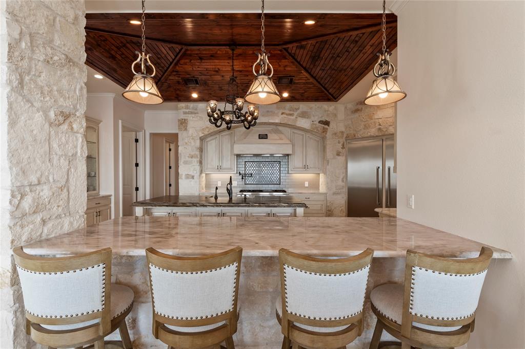 Pinnacle Club - Residential