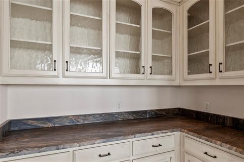 Tiny photo for 204 Pinnacle Club Place, Mabank, TX 75156 (MLS # 21079290)