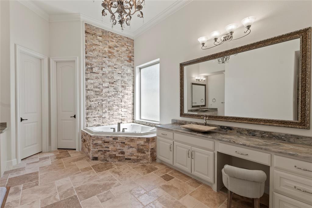 Pinnacle Club - Residential