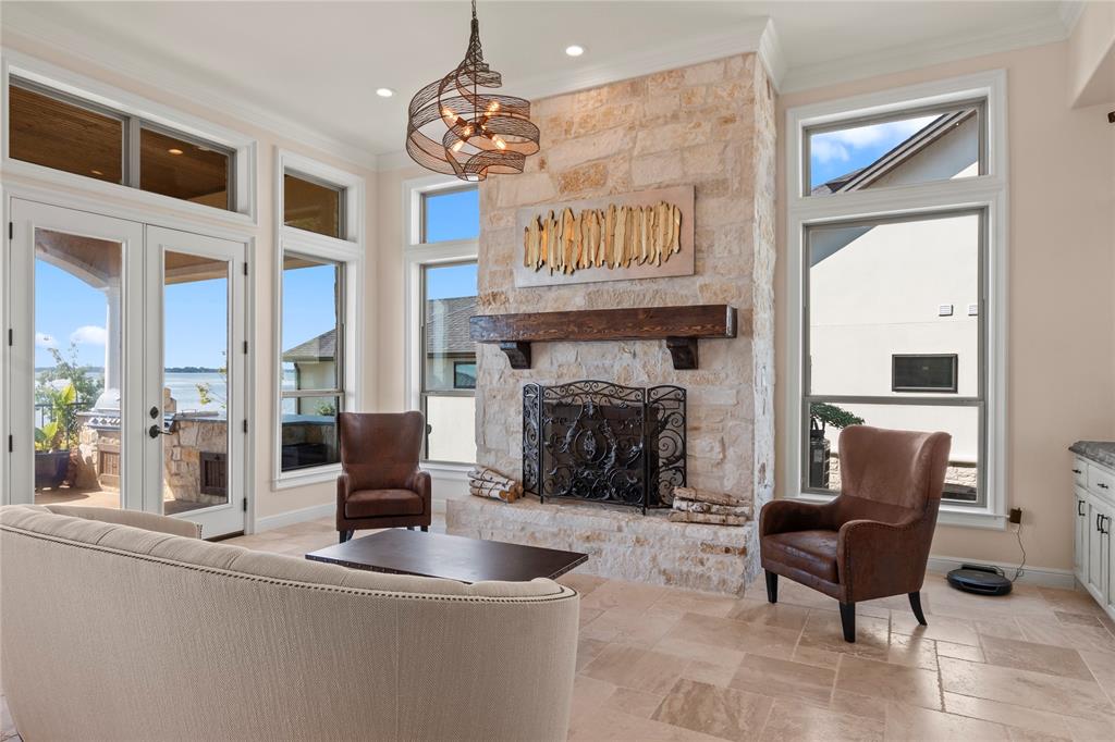 Pinnacle Club - Residential