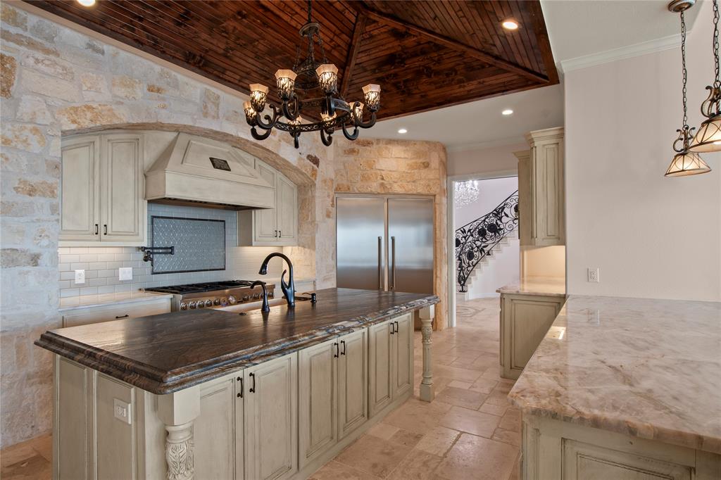 Pinnacle Club - Residential