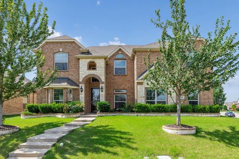 Photo of 100 Spruce Street, Red Oak, TX 75154 (MLS # 21283814)