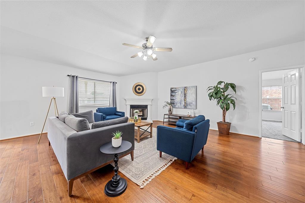 10120 Salem Way
