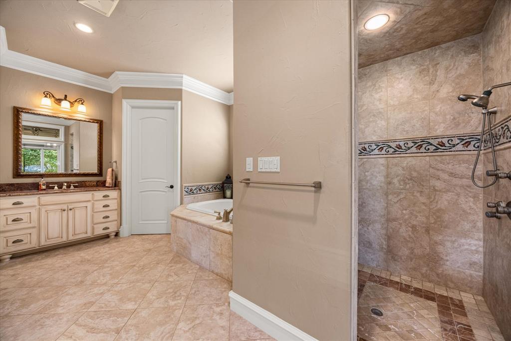 The Peninsula On Lake Granbury - Residential