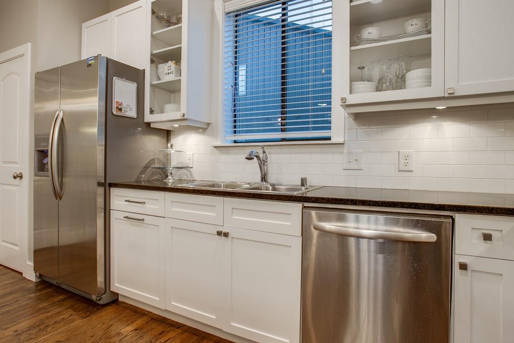 Palo Alto Twnhms Condo - Residential