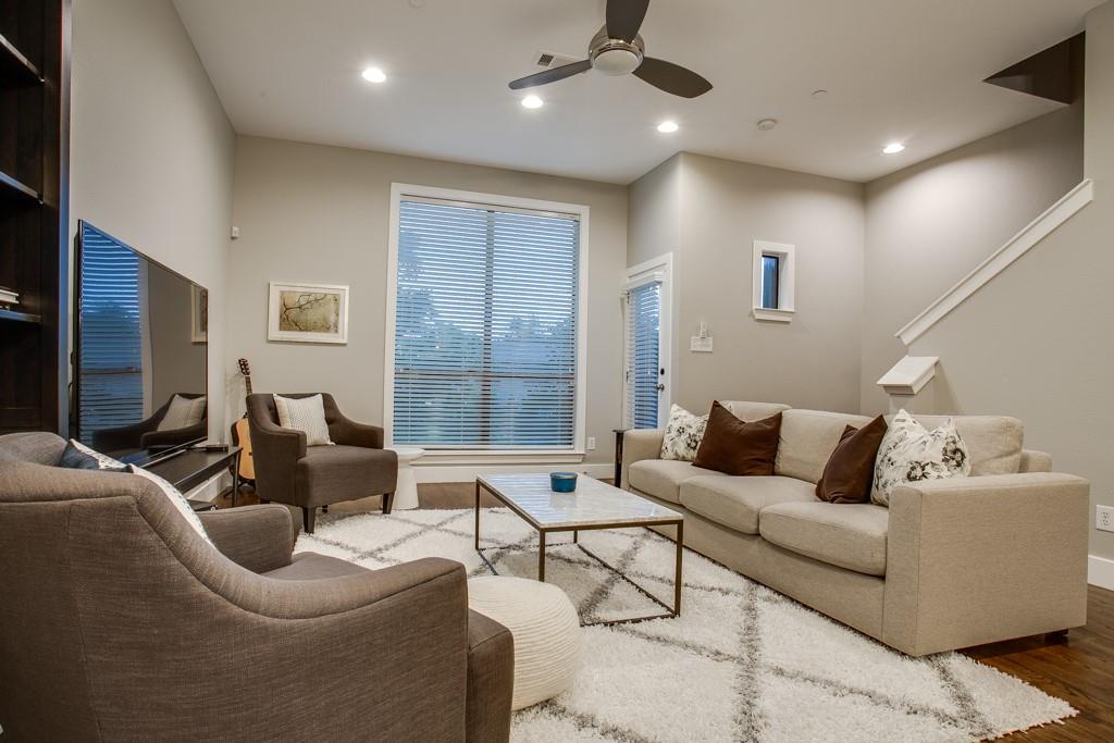 Palo Alto Twnhms Condo - Residential