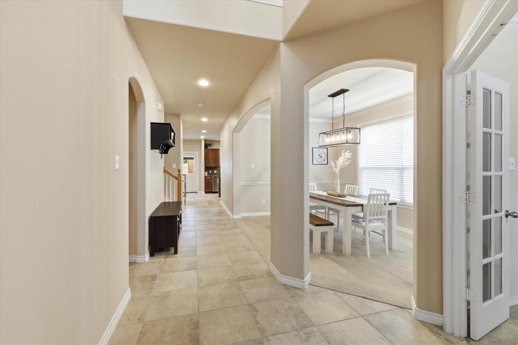 2825 Treasure Cove Drive