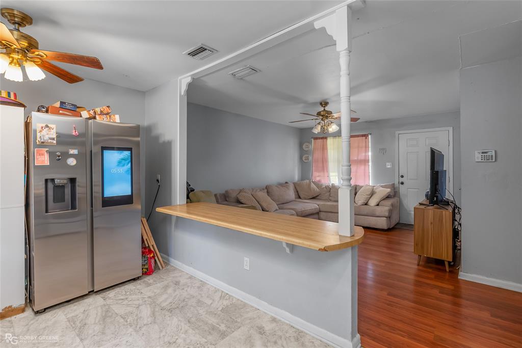 Shreveport, Louisiana 71118, United States, 3 Bedrooms Bedrooms, ,1 BathroomBathrooms,Residential,Pending,50423