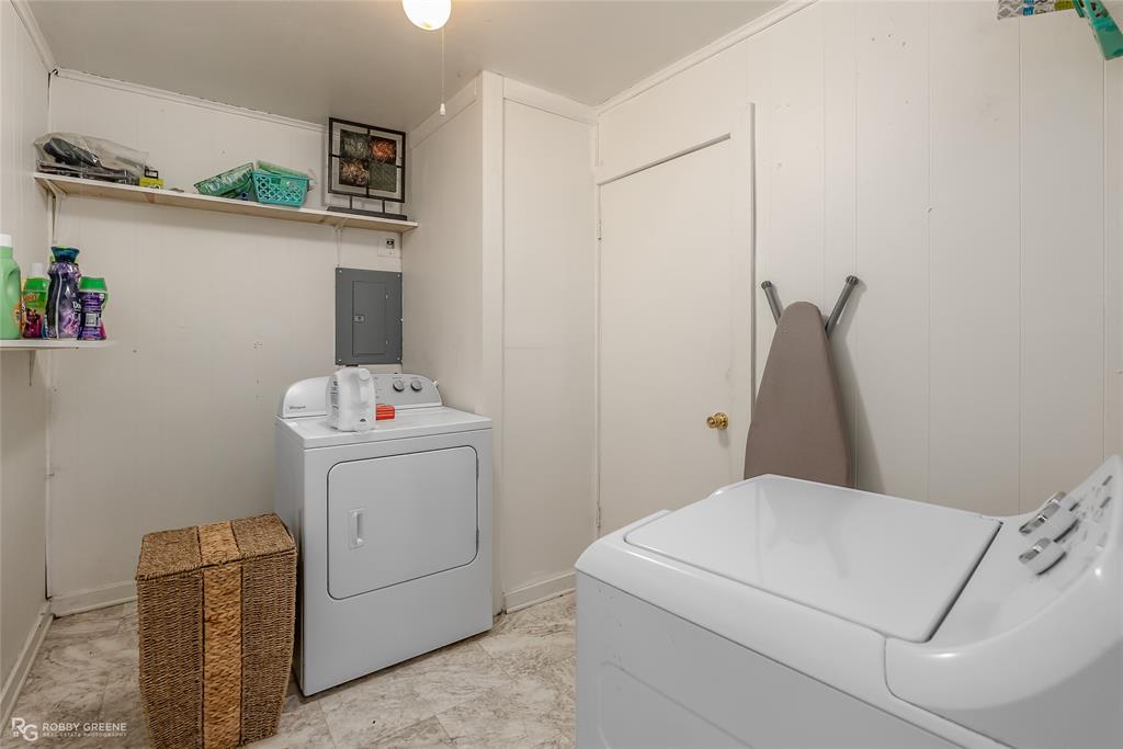 Shreveport, Louisiana 71118, United States, 3 Bedrooms Bedrooms, ,1 BathroomBathrooms,Residential,Pending,50423