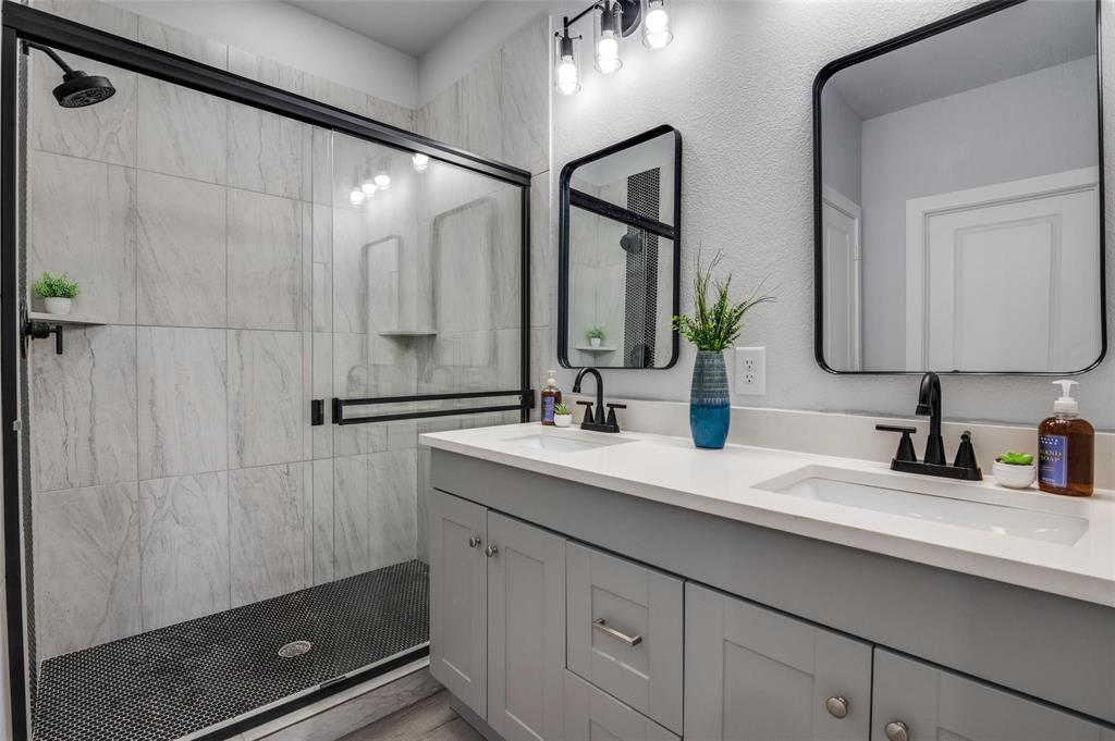 D Muckleroy - Residential