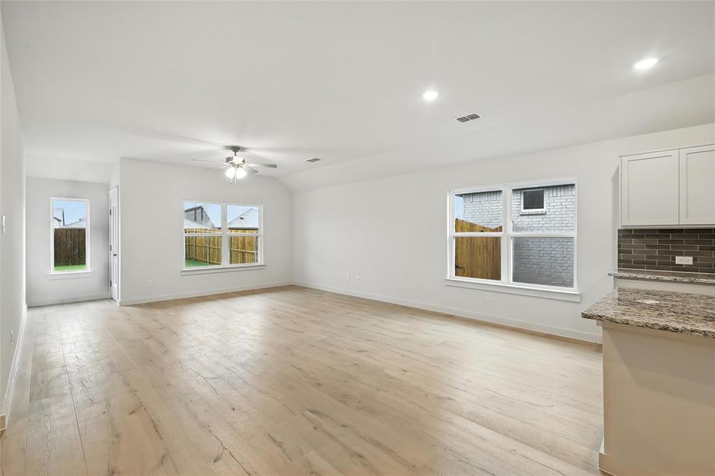 Simpson Crossing - Residential