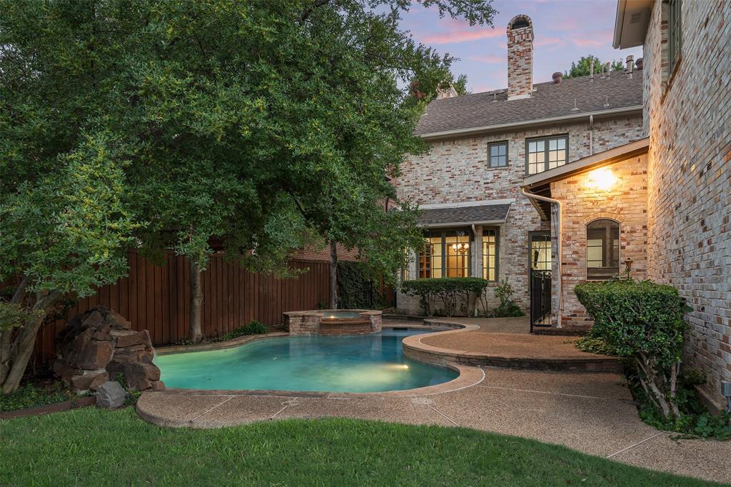 Caruth Hills 5 - Residential