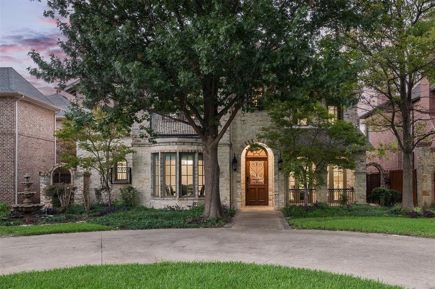 Highland Park ISD under $2.5MM on a 60x160' lot with a newer construction Charles Barnett home that has tall ceilings, an open floorplan, 4 ensuite bedrooms plus a downstairs office (possible 5th bedroom) and pool-spa overlooking a grassy backyard. The exterior features classic architecture surrounded by mature landscaping, a covered front porch and front circle drive. Gated entry into the back leads to a spacious 2-car garage, private backyard, pool with attached spa and a screened-in porch with built-in grill that is perfect for dining alfresco. The interior space has a traditional layout that is family friendly and great for entertaining with multiple living and dining areas downstairs, ample storage, wet bar, powder bath plus an office with full bath ensuite. Upstairs are 4 ensuite bedrooms plus a large gameroom. The primary suite has generous proportions with sitting area and spa-like bath featuring dual walk-in closets, cedar closet, dual vanities, separate shower and jetted tub.