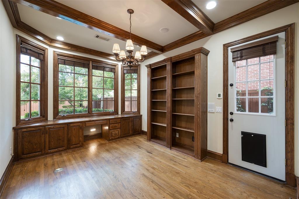 Caruth Hills 5 - Residential