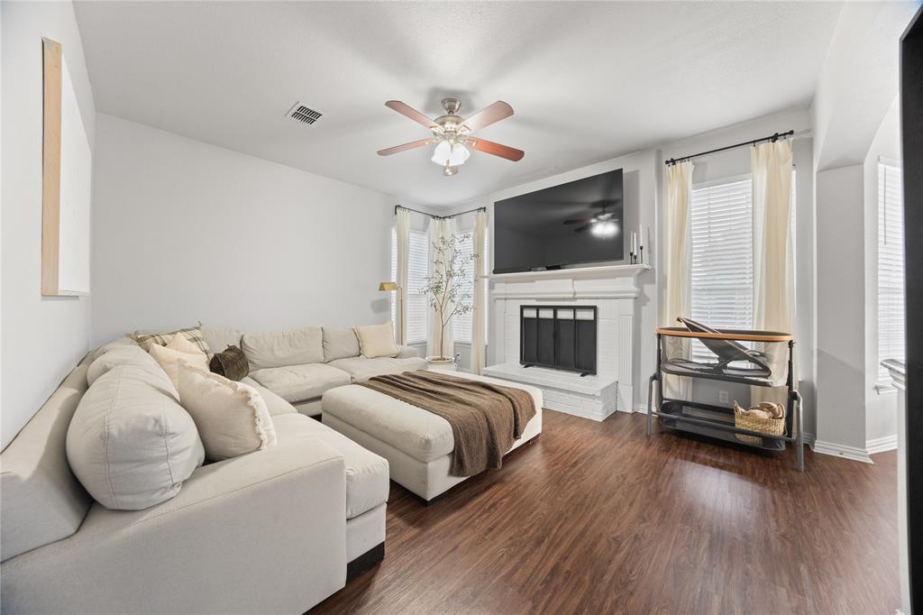 2842 Alcot Lane