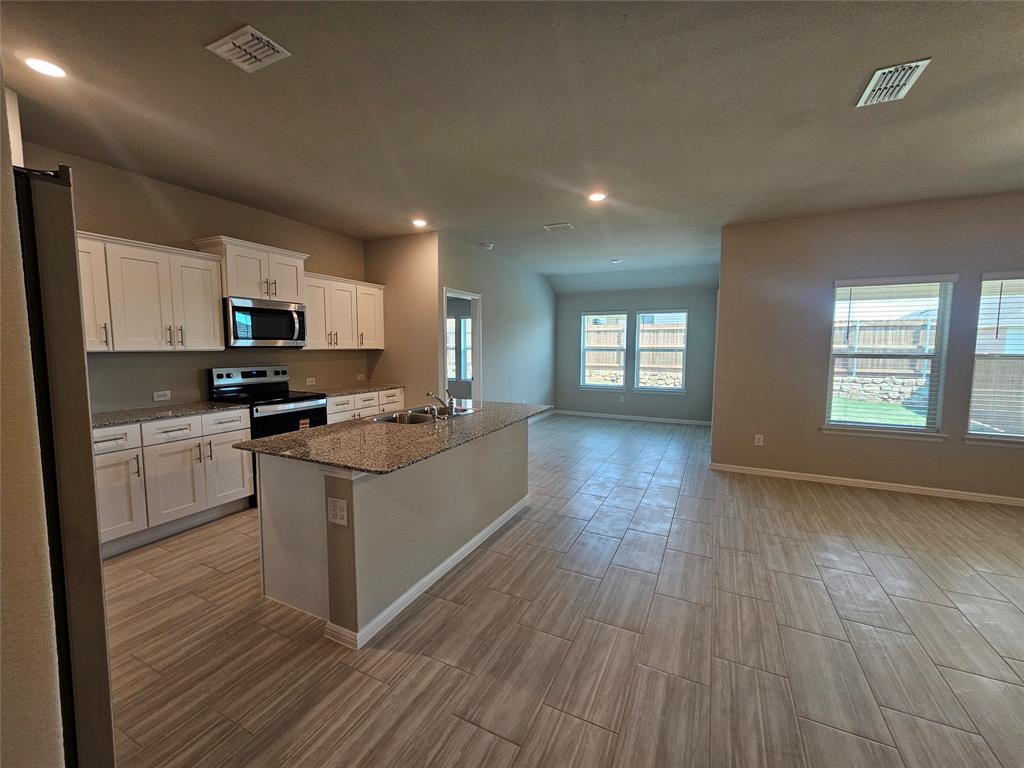 Sandy Beach - Residential Lease