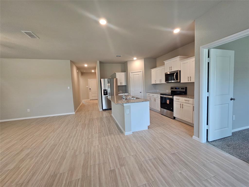 Sandy Beach - Residential Lease