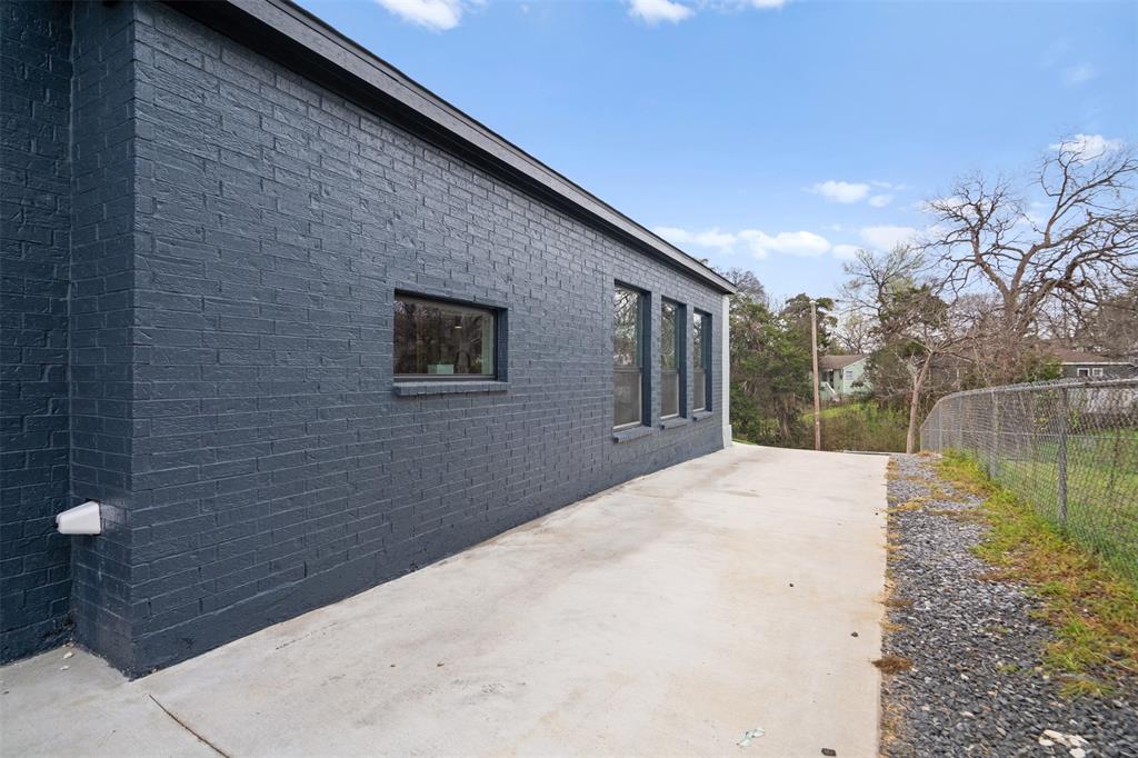 Cedar Haven - Residential