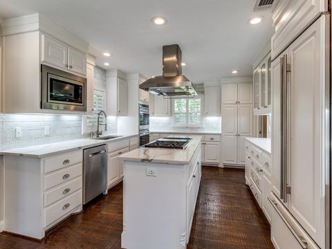 Tiny photo for 4432 Willow Lane, Dallas, TX 75244 (MLS # 21148856)