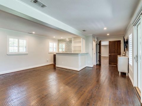 Tiny photo for 4432 Willow Lane, Dallas, TX 75244 (MLS # 21148856)