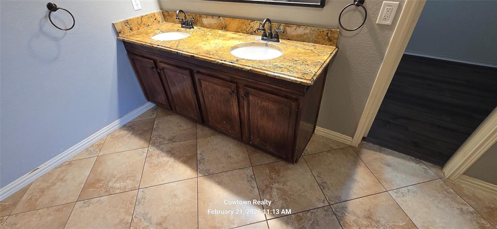 Vineyards At Heritage The - Residential