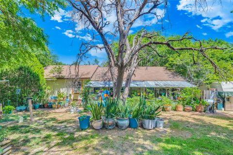 A home in Granbury