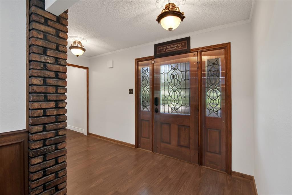 139 Golden Rd.