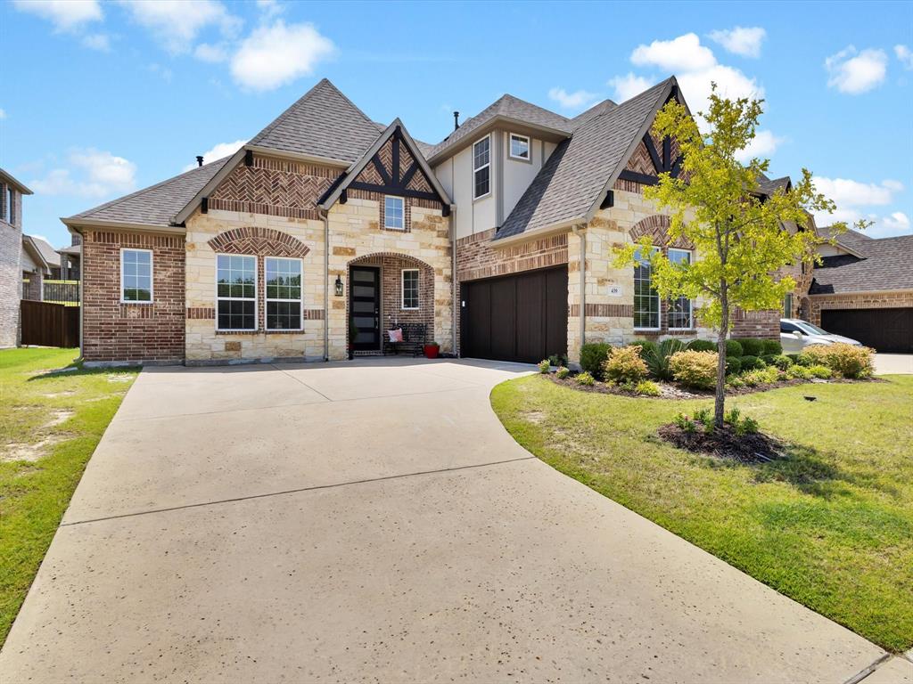 439 Montrose Drive