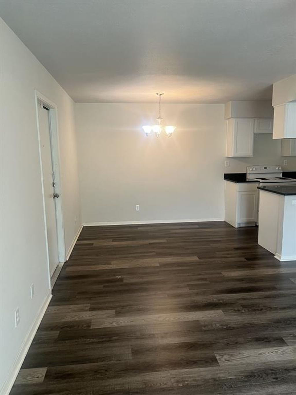 Photo of 532 Canary Lane, Red Oak, TX 75154 (MLS # 21138873)