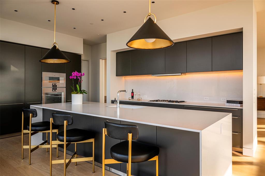 HALL Arts Residences - Residential