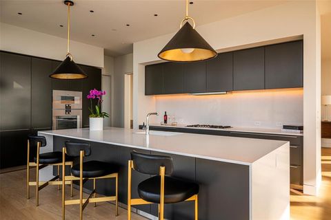 Tiny photo for 1747 Leonard Street #2201, Dallas, TX 75201 (MLS # 21094833)