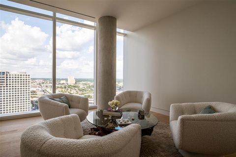 Tiny photo for 1747 Leonard Street #2201, Dallas, TX 75201 (MLS # 21094833)