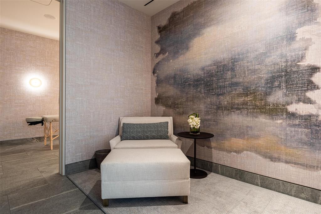 HALL Arts Residences - Residential