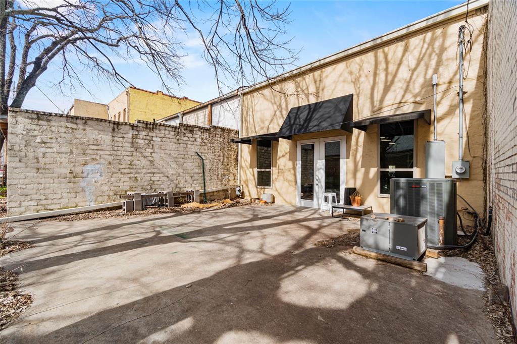 Original Cleburn - Commercial Sale